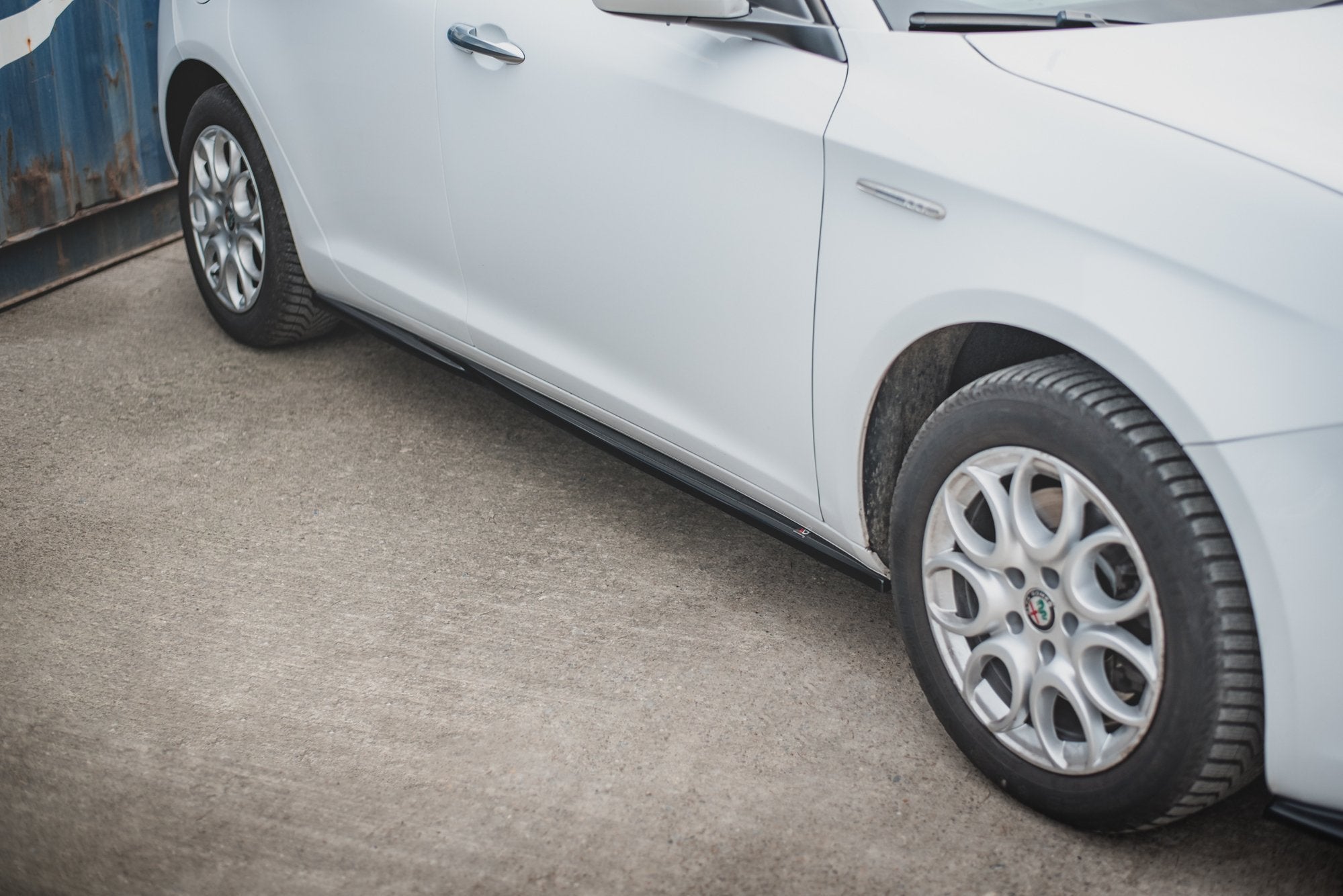 Maxton Side Skirts - Alfa Romeo Giulietta Facelift