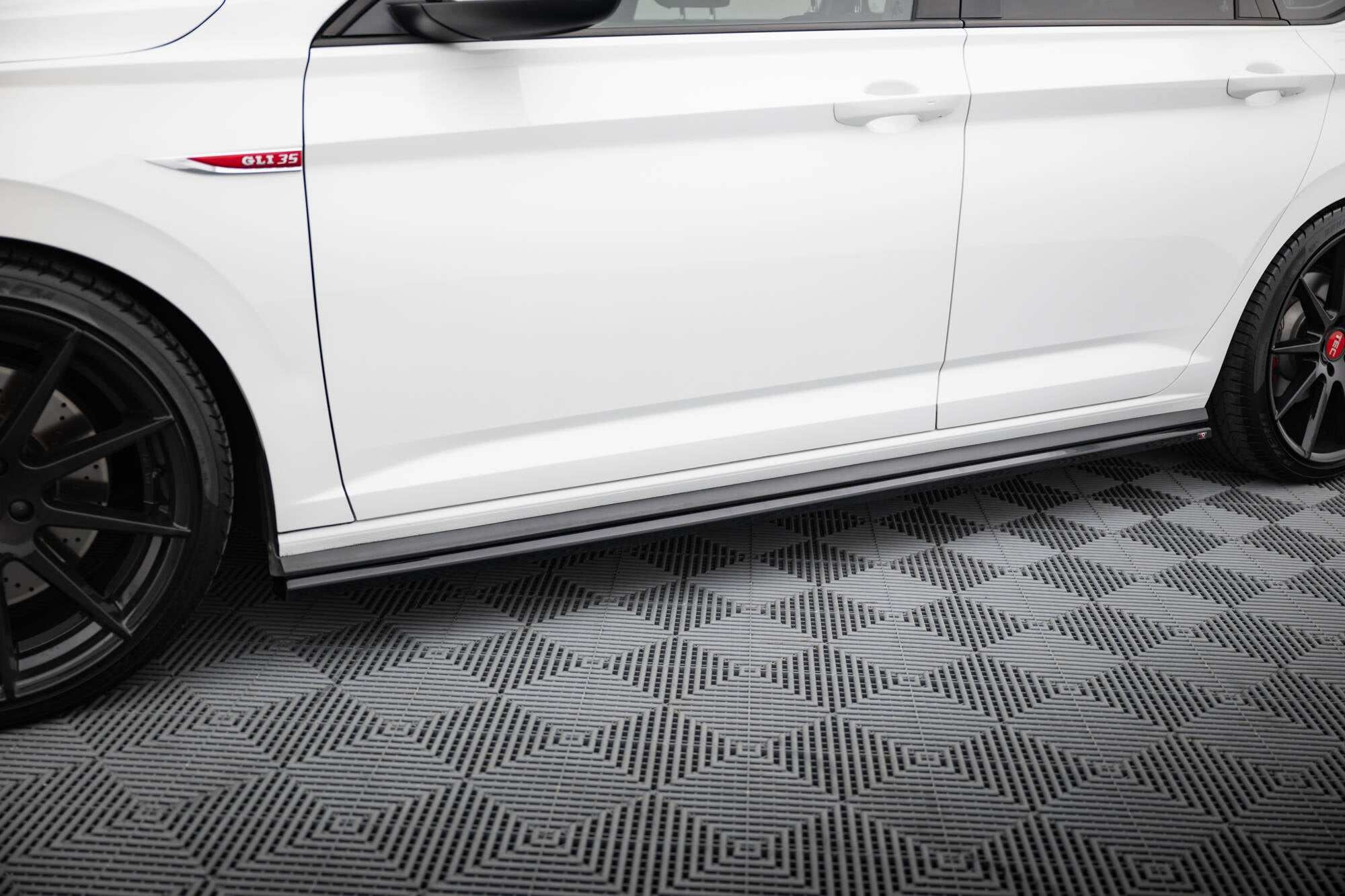 Maxton Side Skirts - Volkswagen Jetta Mk7 [2018-2021]