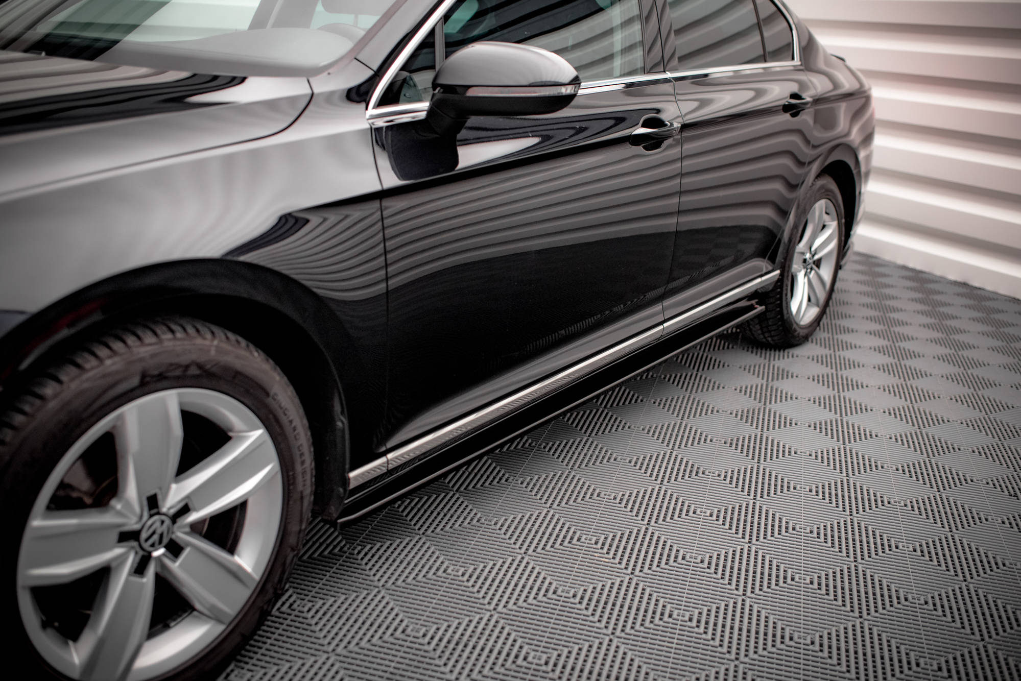Maxton Side Skirts - Volkswagen Passat Mk8 (B8) Facelift