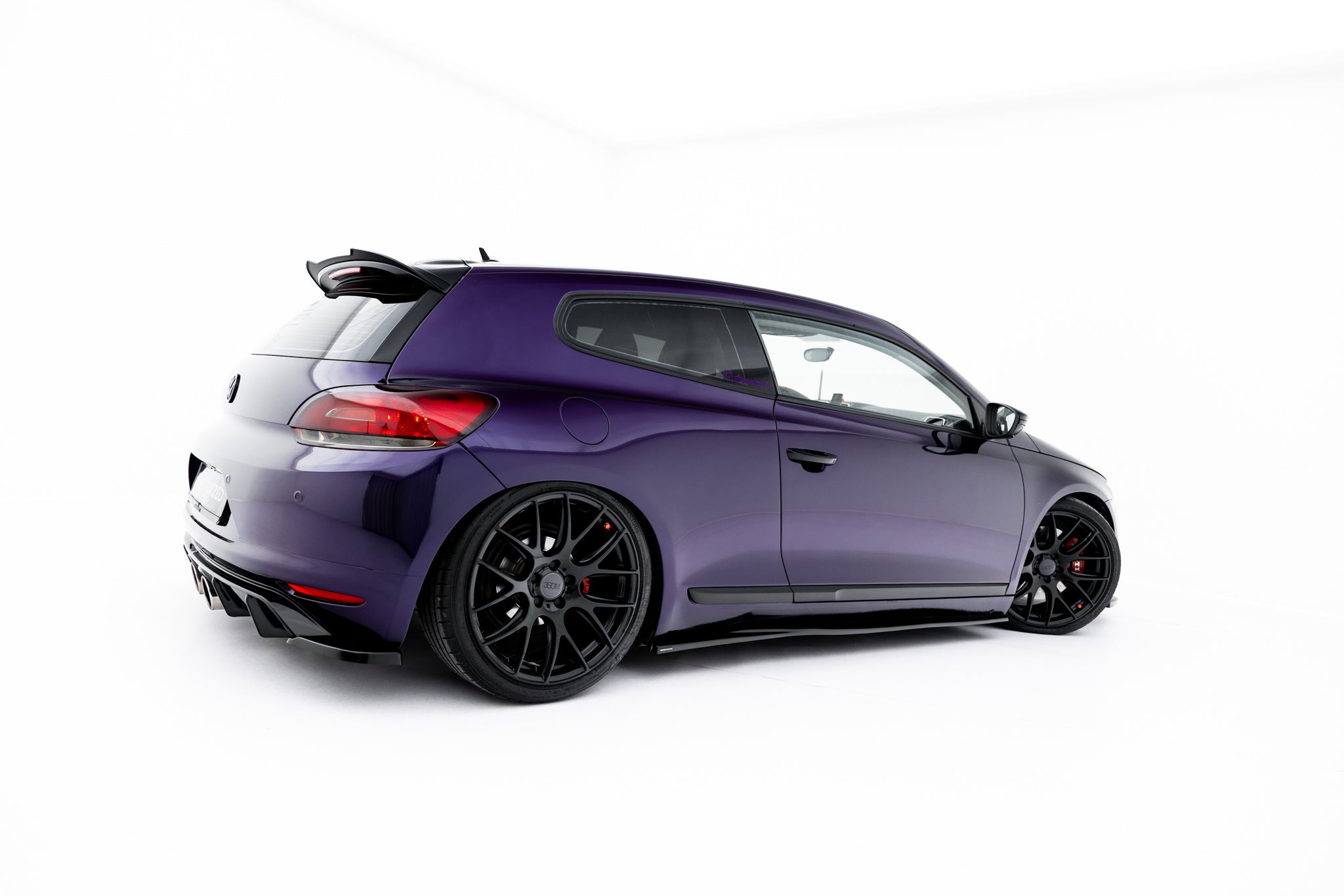Maxton Side Skirts - Volkswagen Scirocco Mk3