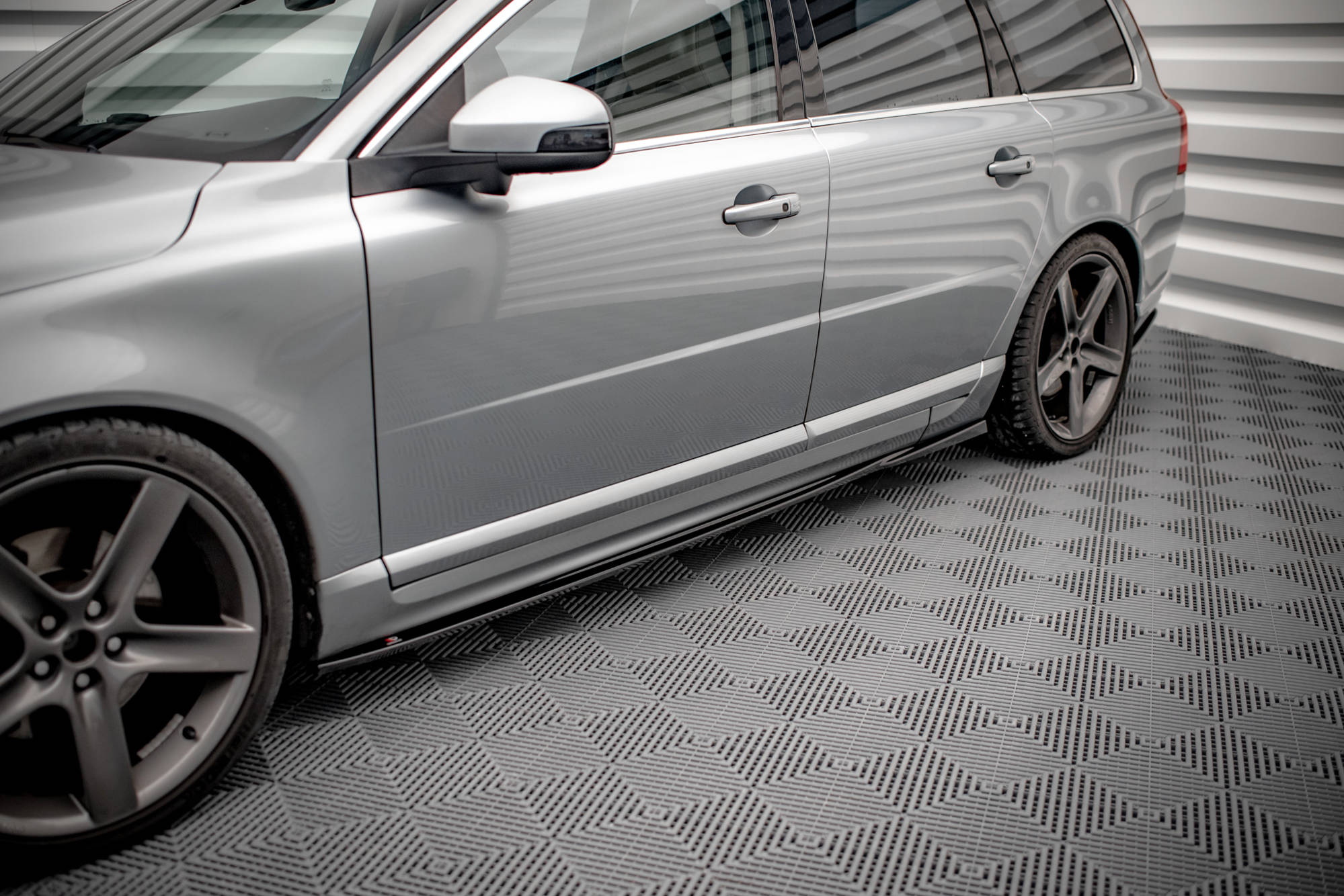 Maxton Sidokjolar - Volvo V70 Mk3
