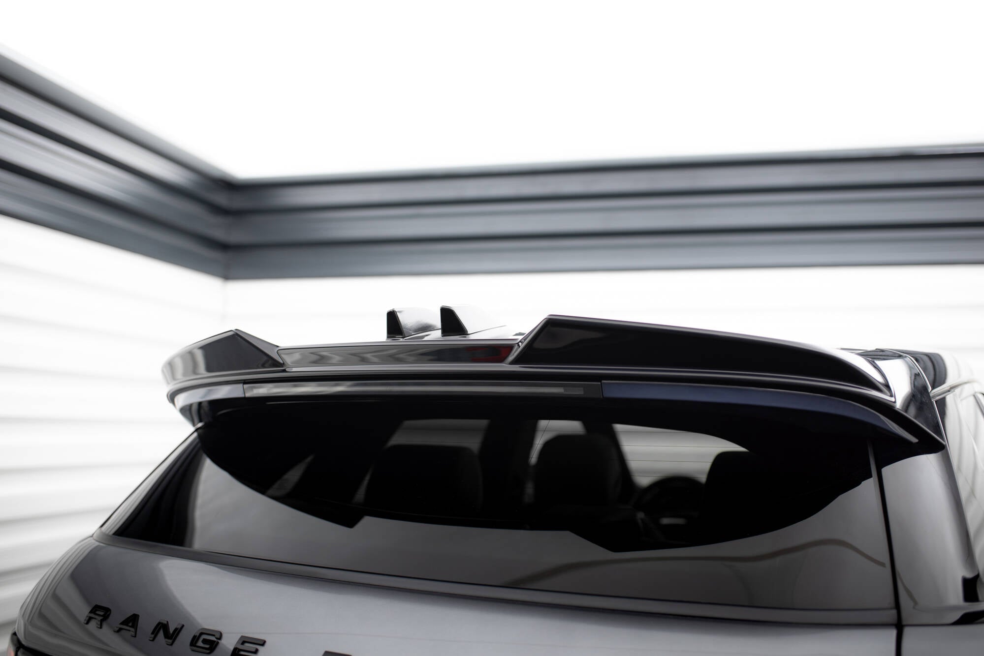 Maxton Spoiler - Land Rover Range Rover Evoque Mk1 Facelift [2013-2018]