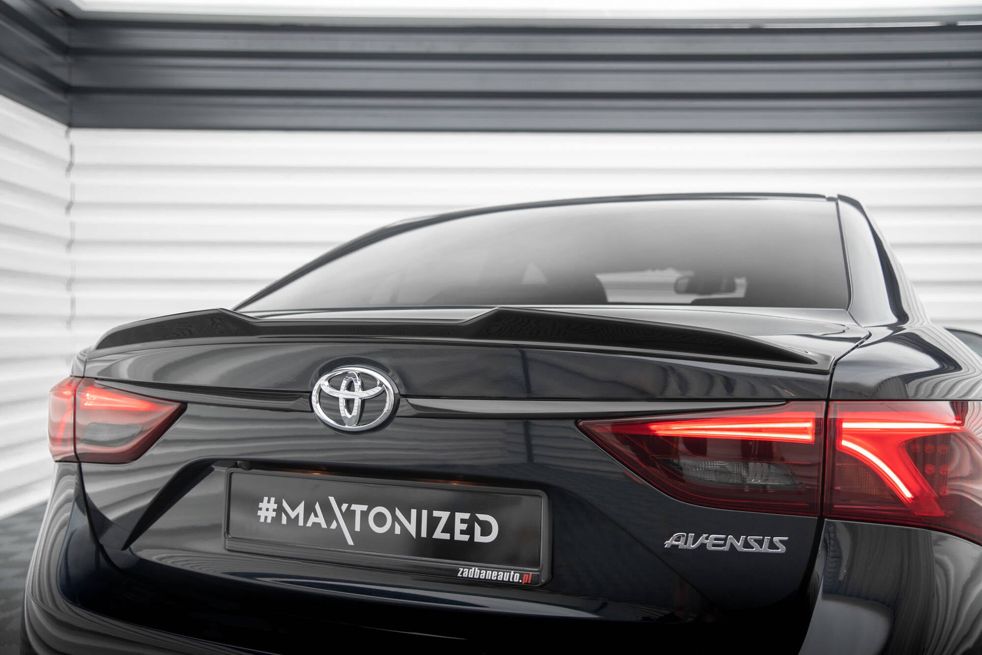Maxton Spoiler - Toyota Avensis MK3