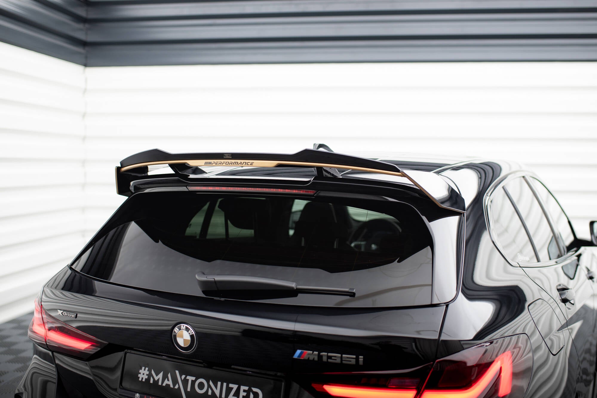 Maxton Spoiler - BMW Series 1 F40