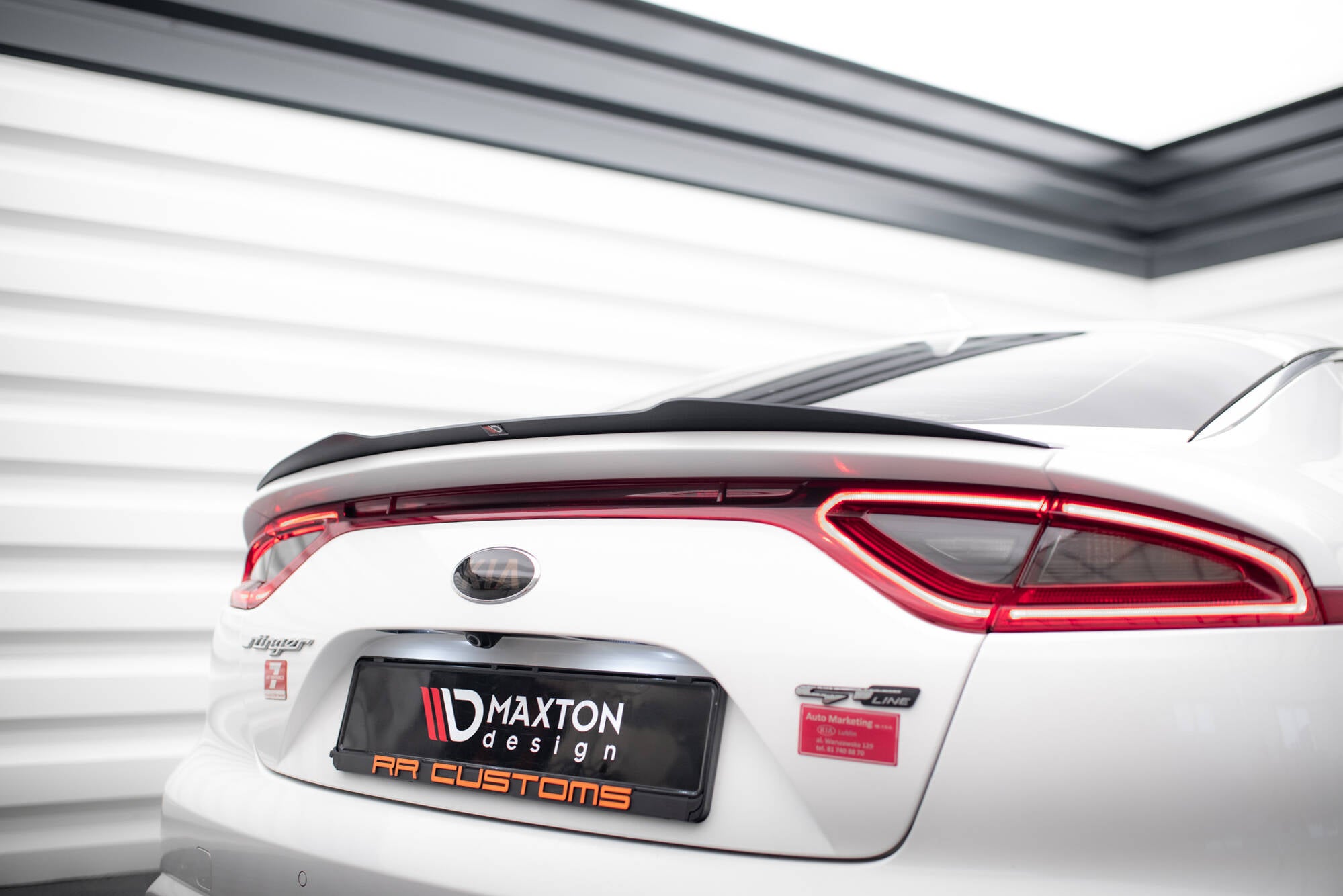 Maxton Spoiler - Kia Stinger GT
