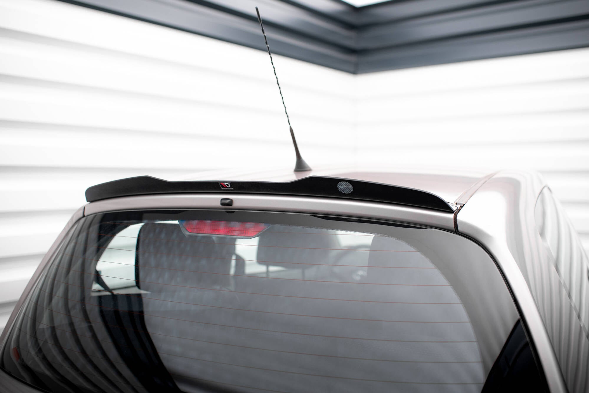 Maxton Spoiler - Toyota Yaris Mk1