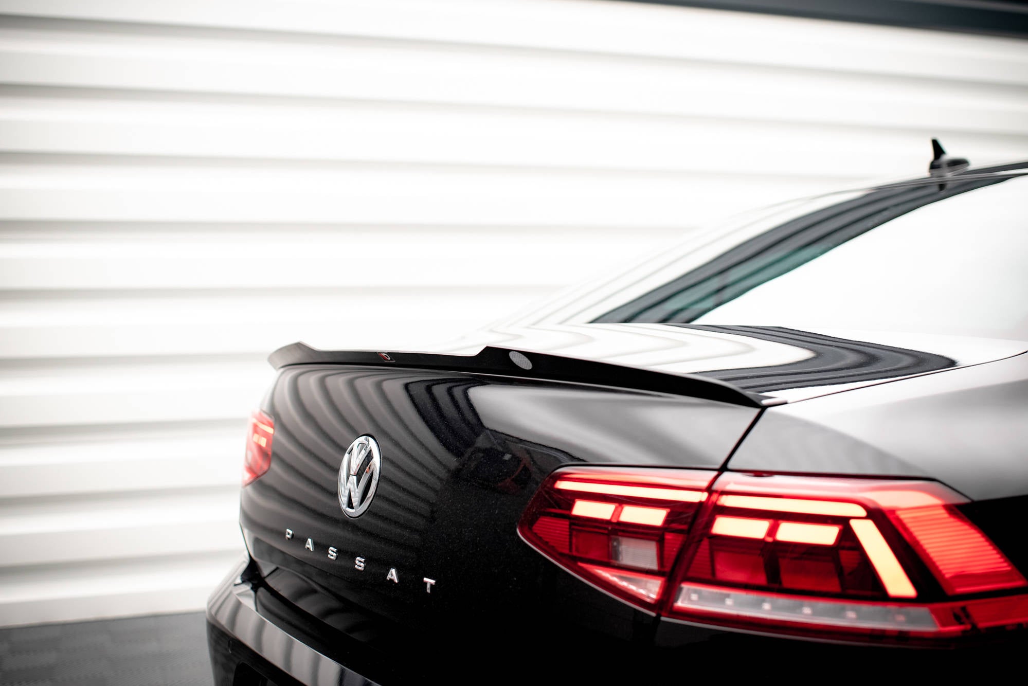 Maxton Spoiler - Volkswagen Passat Mk8 (B8) Facelift