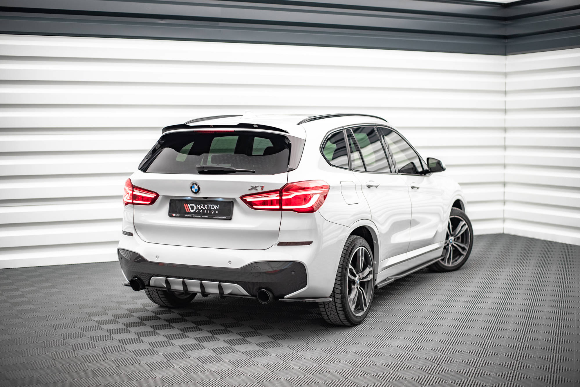 Maxton Diffuser - BMW X1 F48 [2015-2019]