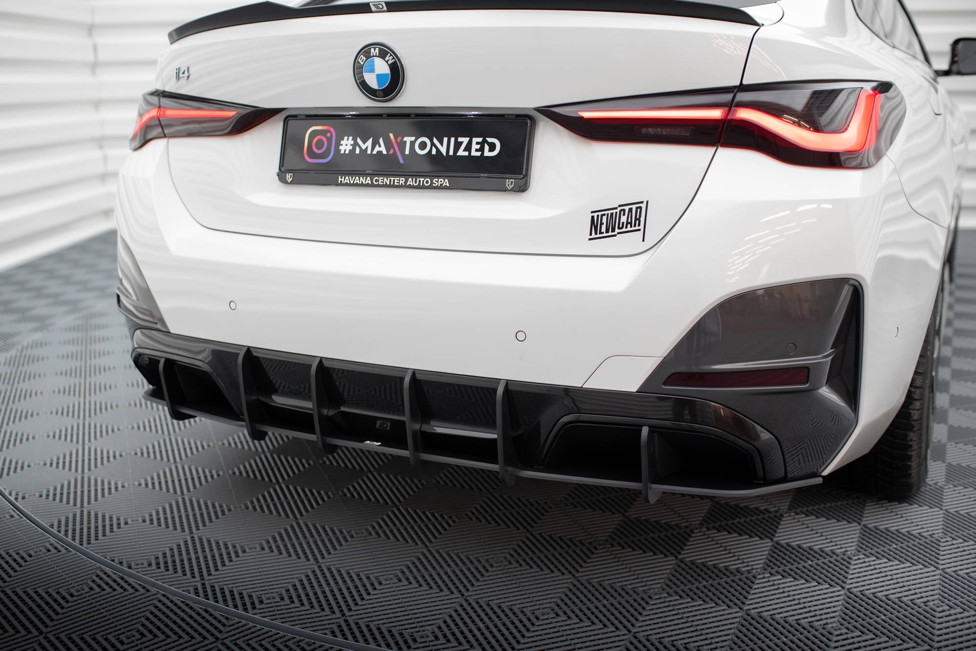 Maxton Diffuser - BMW i4 G26 [2021-]