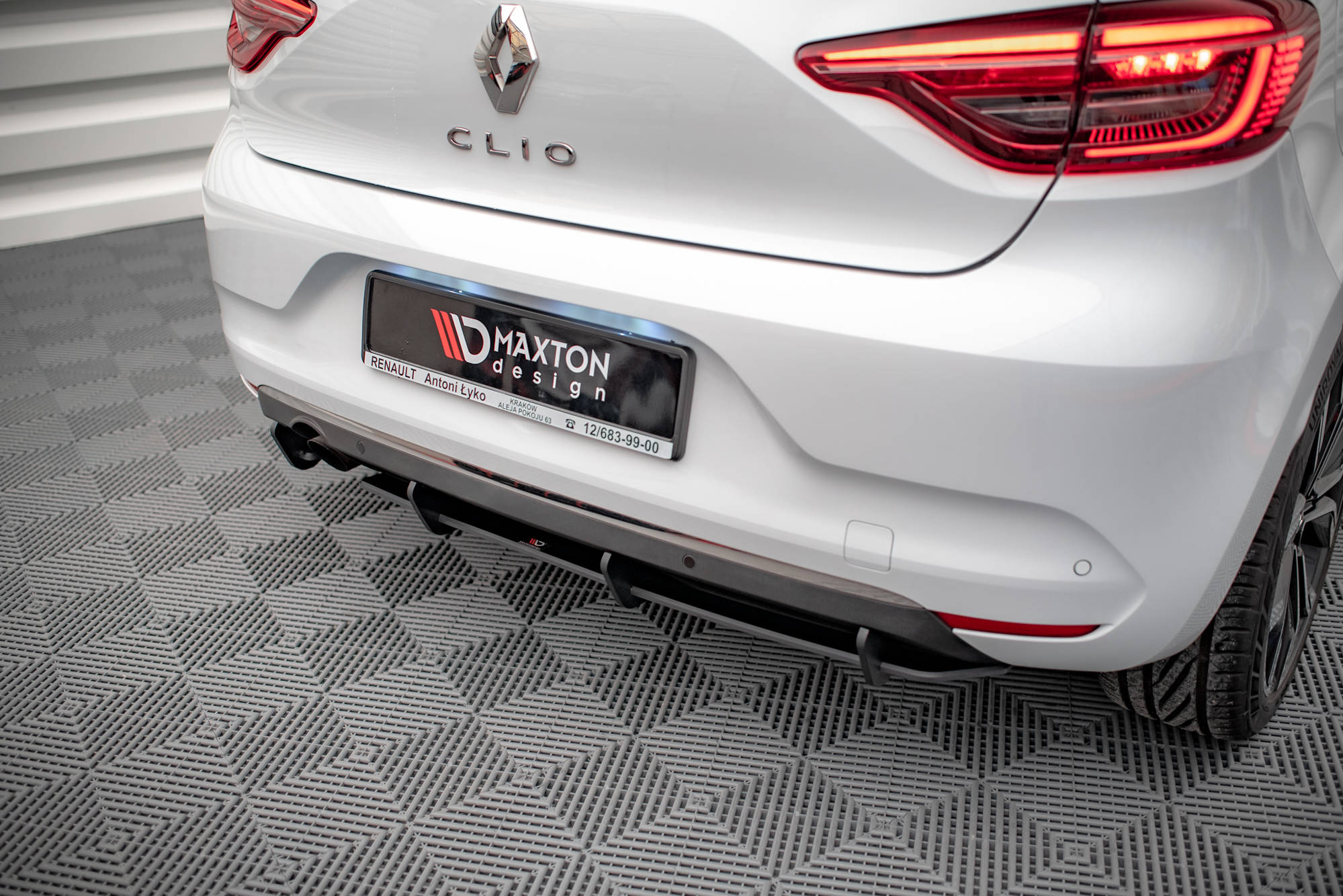 Maxton Diffuser - Renault Clio Mk5 [2019-]