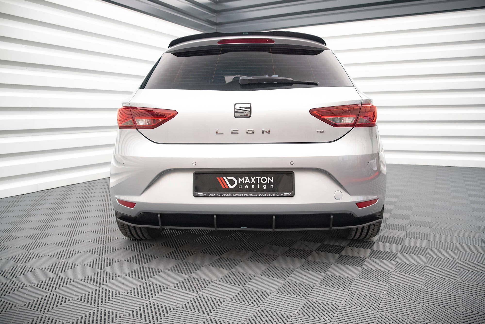 Maxton Diffuser - Seat Leon Mk3