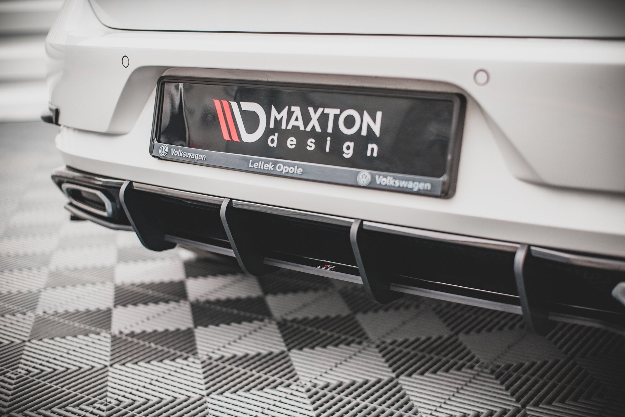 Maxton Diffuser - Volkswagen Golf Mk7 FL