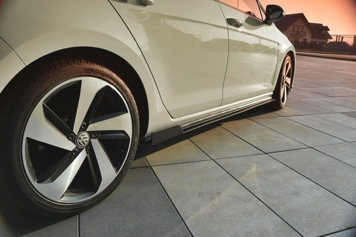 Maxton Side Skirts - Volkswagen Golf GTI Mk7 Facelift